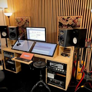 TRTN STUDIO (1)