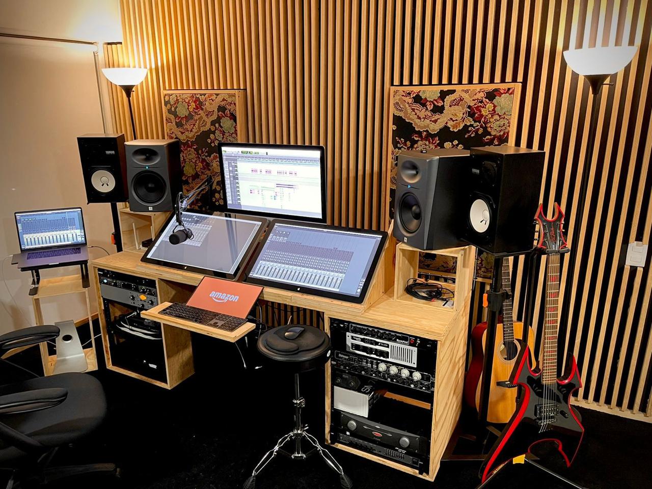 TRTN STUDIO (1)